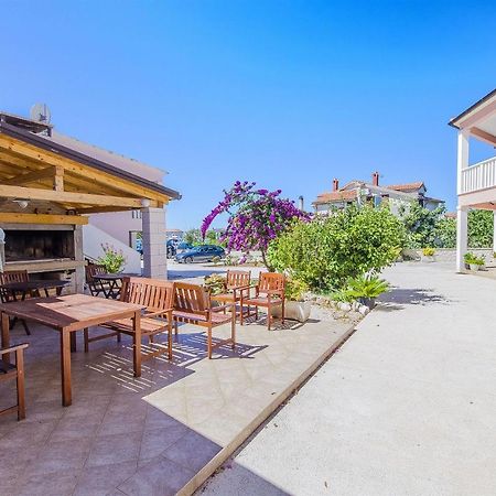 Apartments Hrgovic Рогозница Екстериор снимка